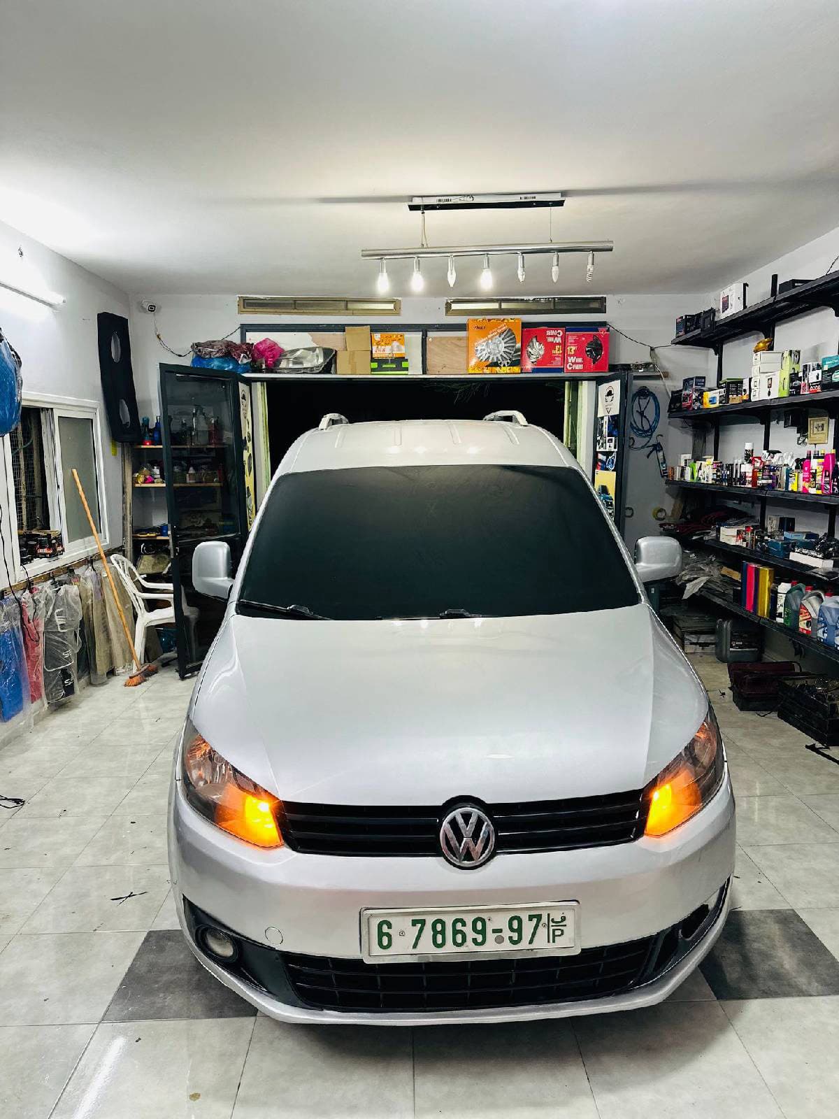 Volkswagen Caddy 2013 — صورة 1