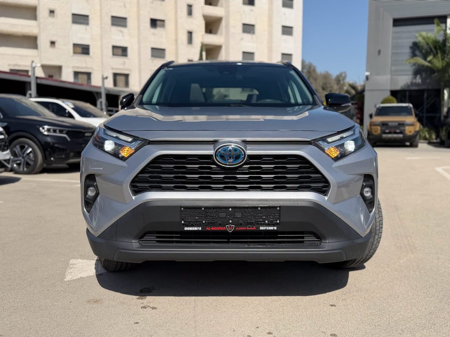 تويوتا RAV4 موديل 2023 — صورة 1