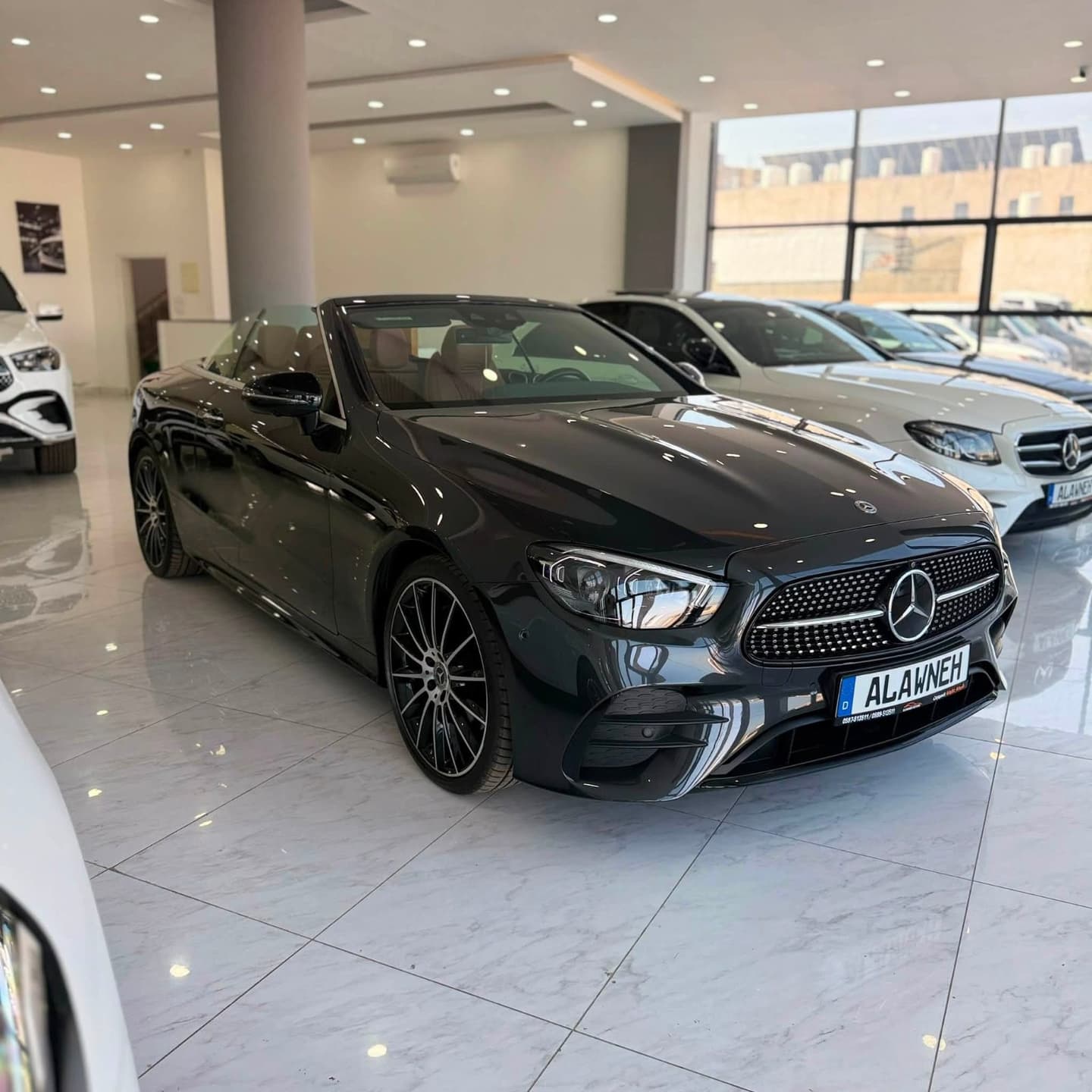 MERCEDES BENZ E200 CABRIOLET AMG 2X