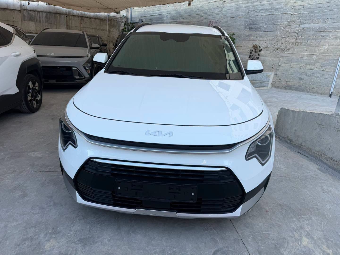 Kia Niro 2025 — صورة 1