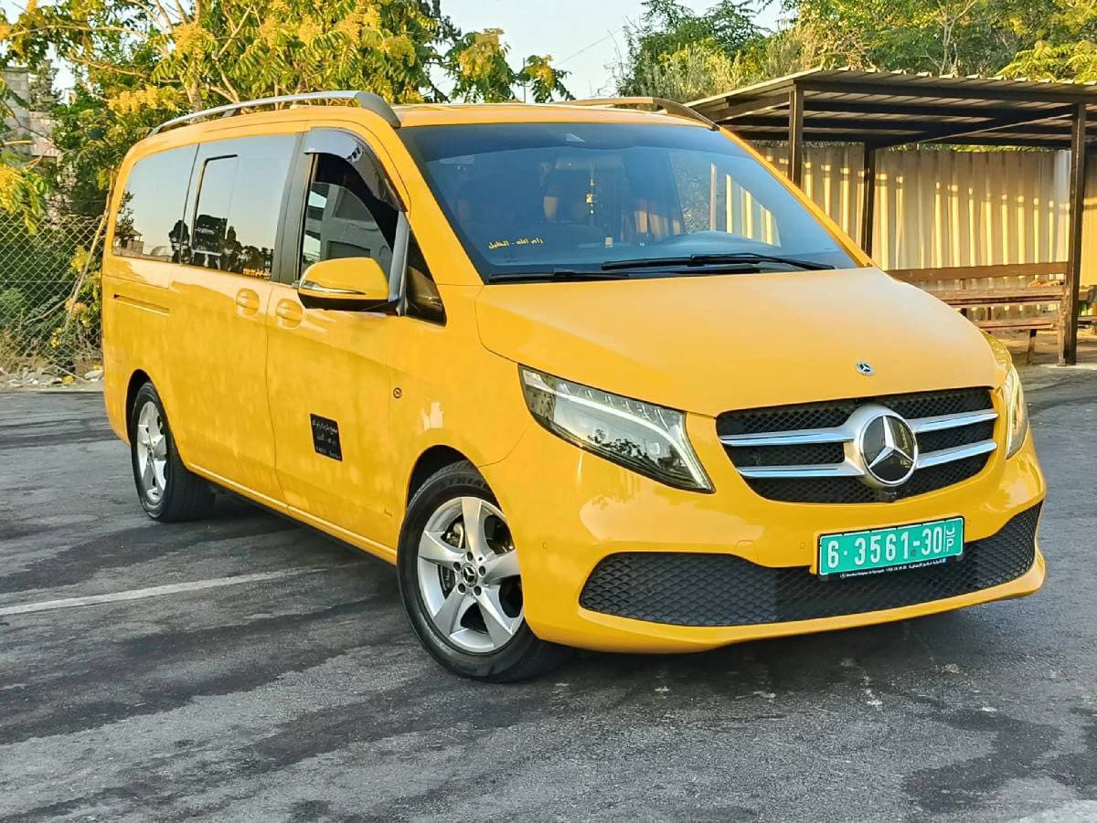 Mercedes V Class 2023 — صورة 1